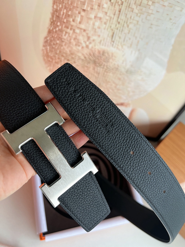 エルメスベルト着用イメージ